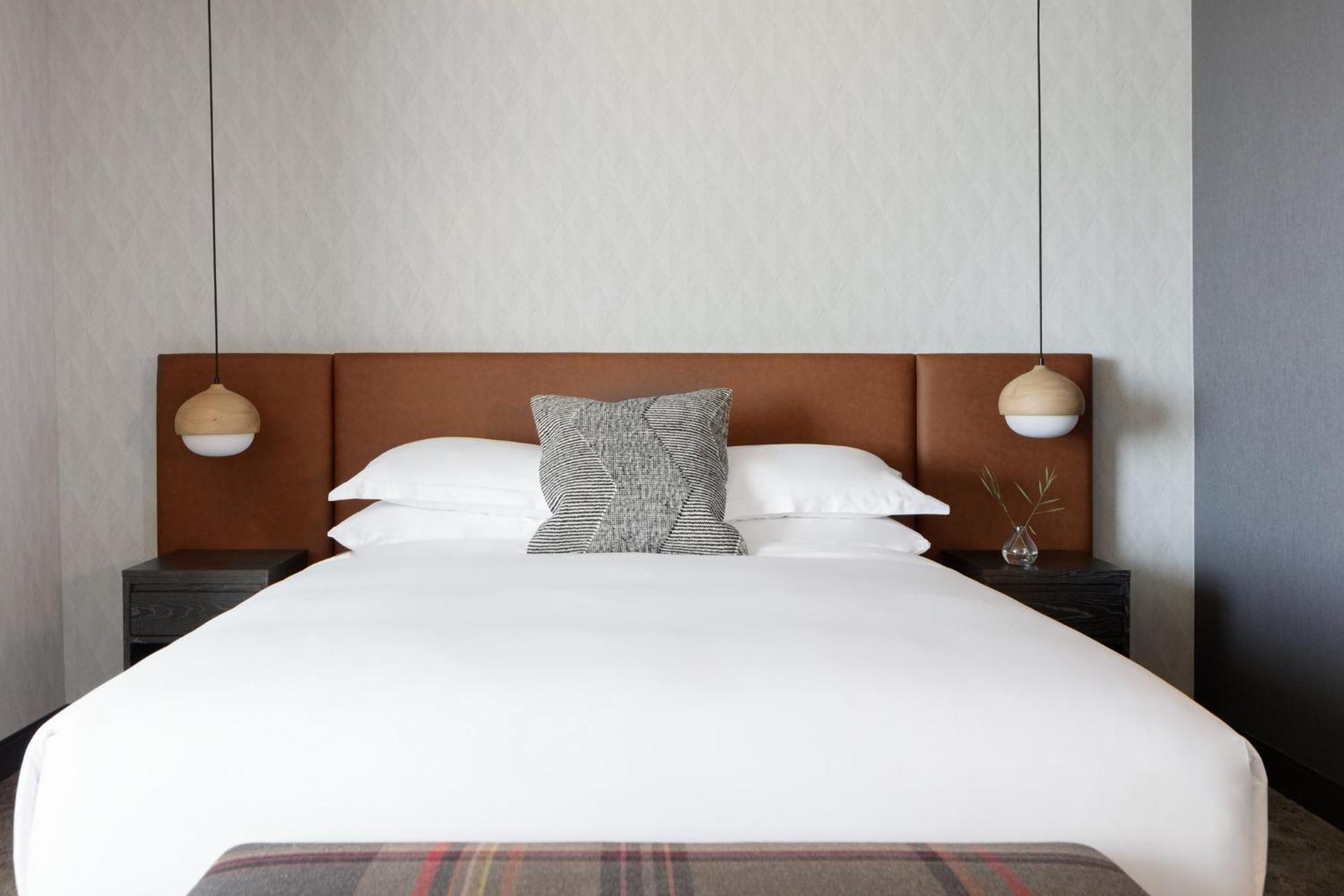 Kimpton - Armory Hotel Bozeman By Ihg Bagian luar foto